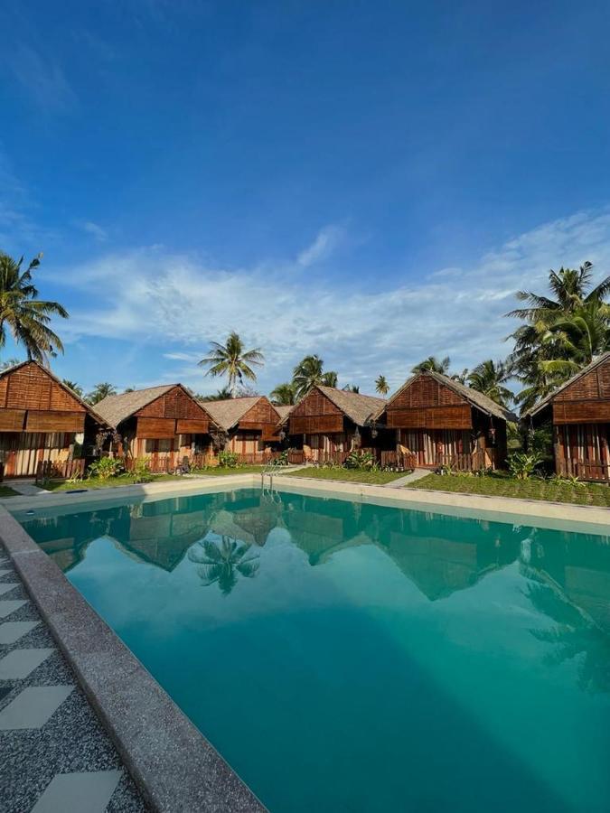 Nipoh Beach Cottage Kijal Bagian luar foto